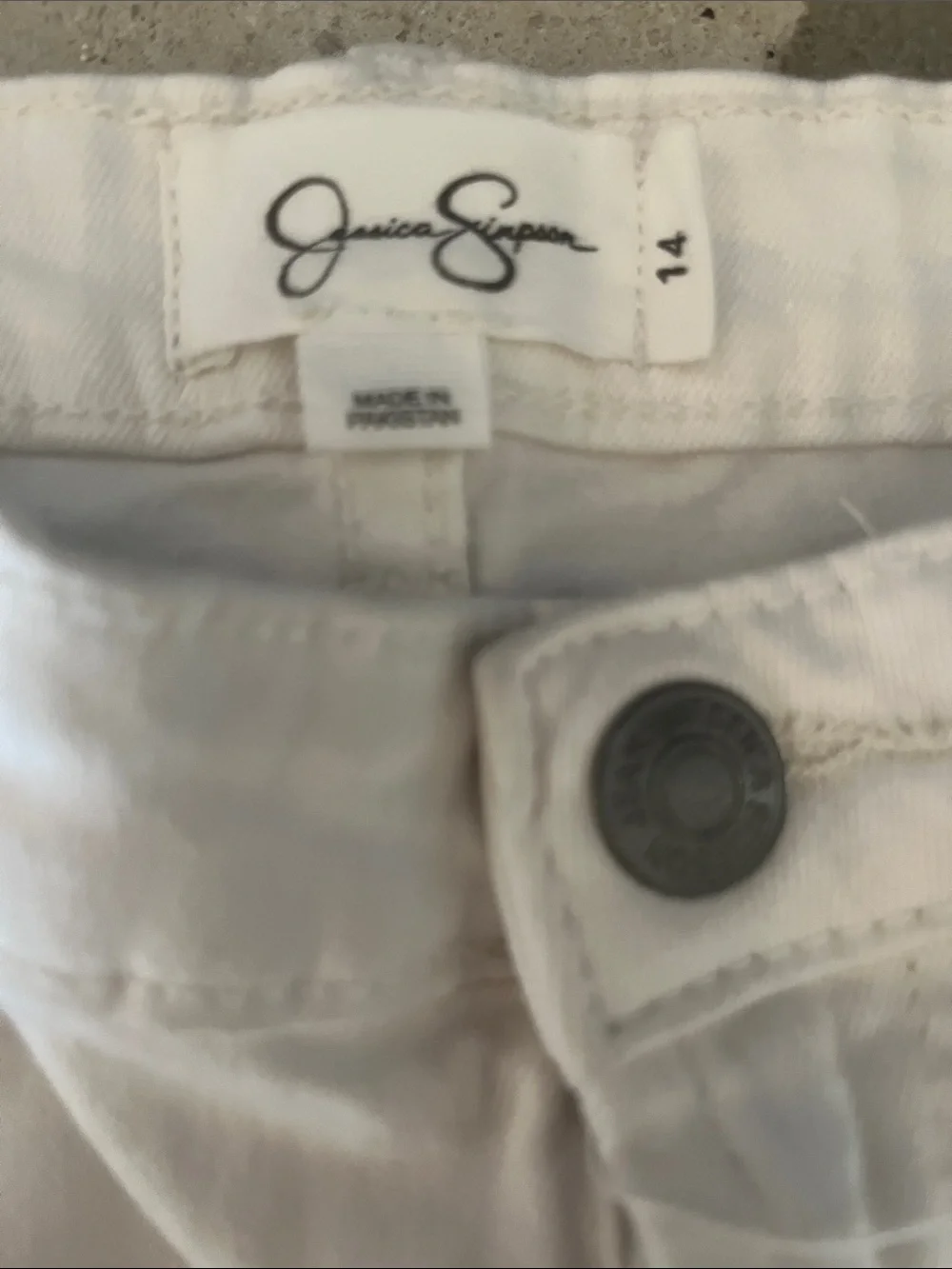 Jessica Simpson white denim stretch skirt